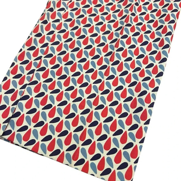 Armani Collezioni Women Size 12 Patterned Cropped Trousers Pants Red Blue - Picture 3 of 6